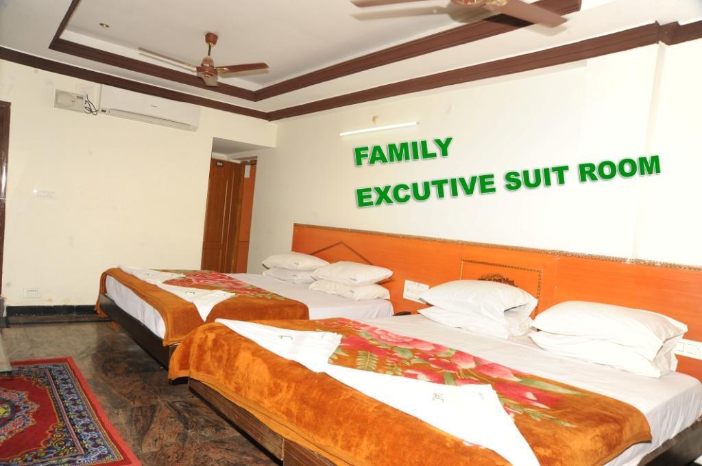 Hotel V.K.Residency Tirupati Exterior foto